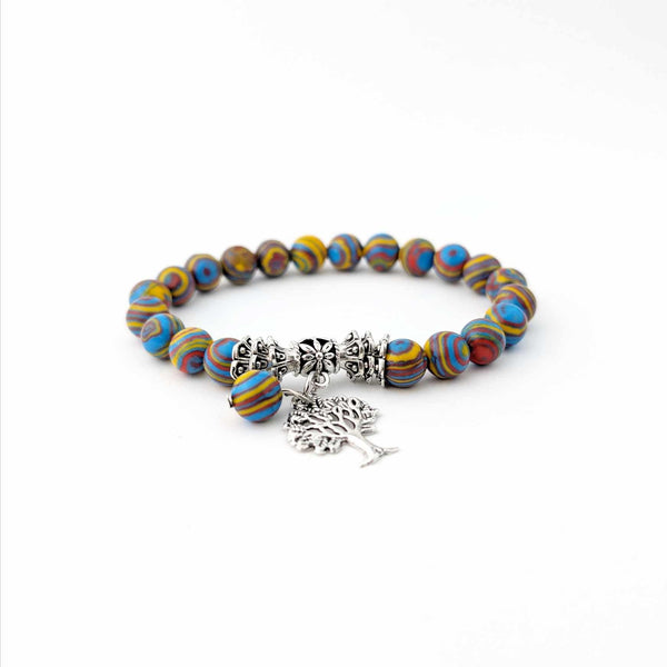 Pulseira Pedras Naturais Calsilica Arco-íris com Árvore da Vida, design vibrante simbolizando equilíbrio e crescimento espiritual.